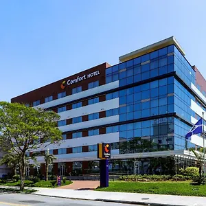 Comfort Aeroporto 瓜卢流斯